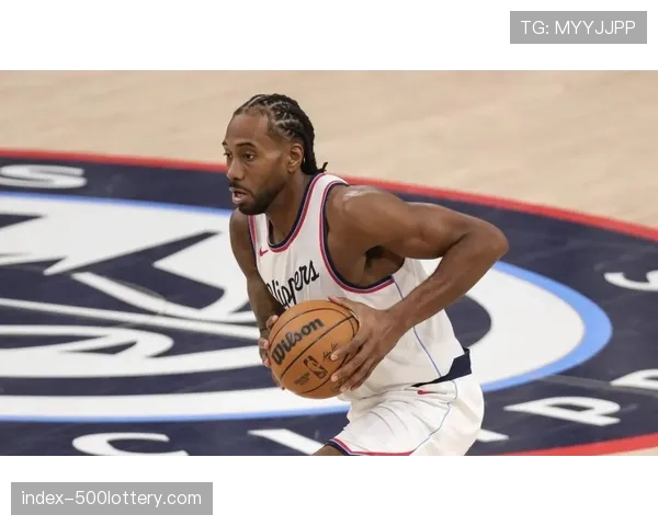 战术述评：雄鹿换帅后防守体系初现改观，但仍存在沟通漏洞